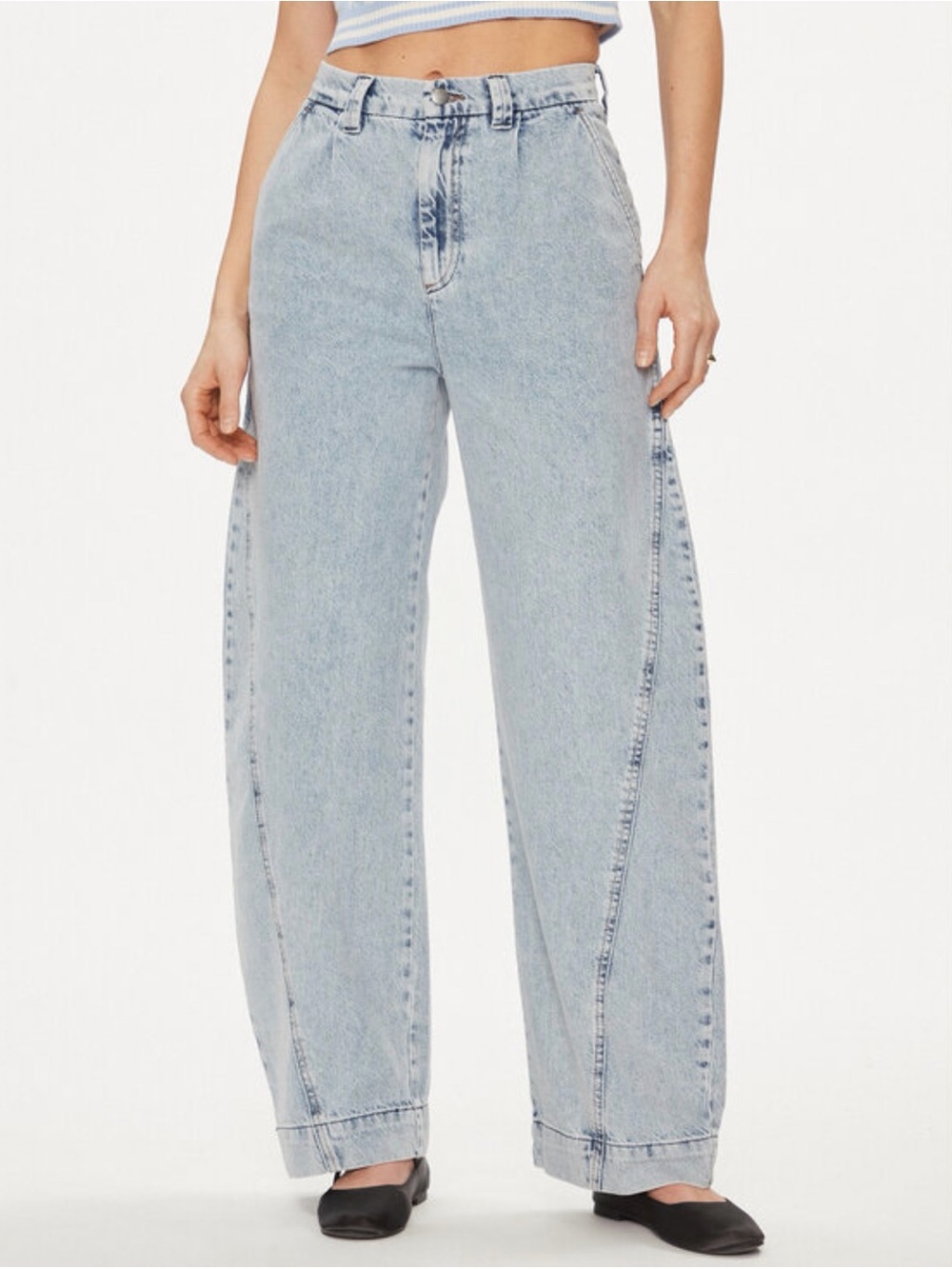 Benetton Barrel Jeans 28" x 31.5" Light Blue Wash Acid Balloon Cuff NWOT $95